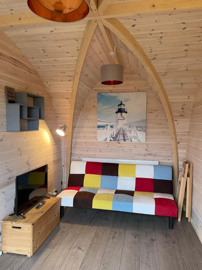 Campsite Hedgehog Glamping Pod School House Farm Leighton (Shropshire)