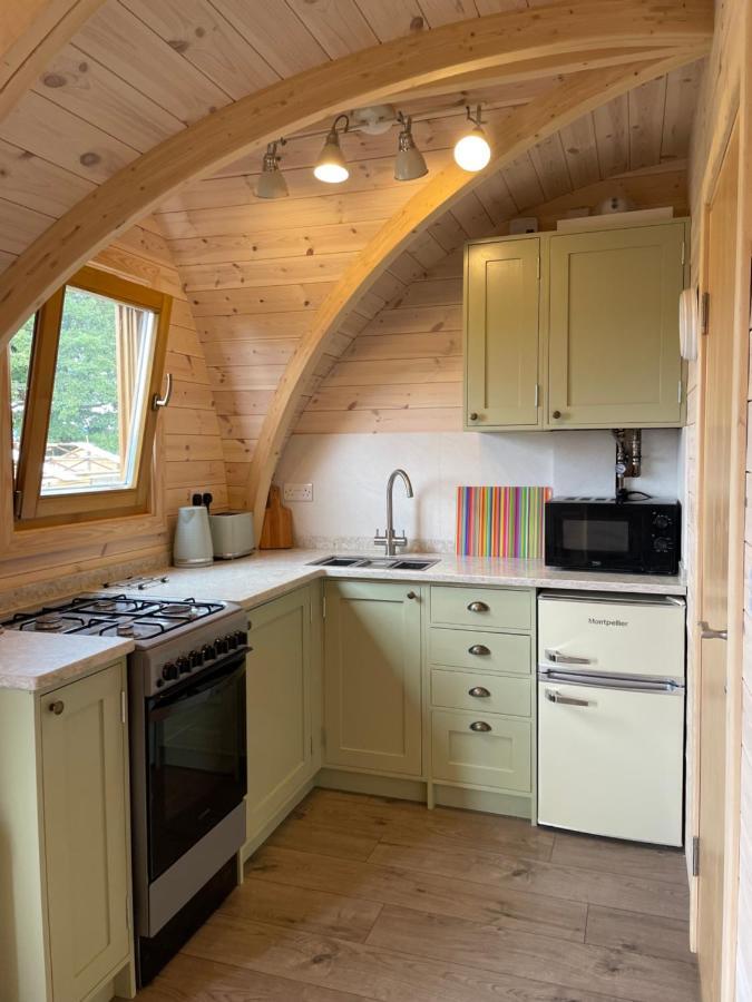 Campsite Hedgehog Glamping Pod School House Farm *